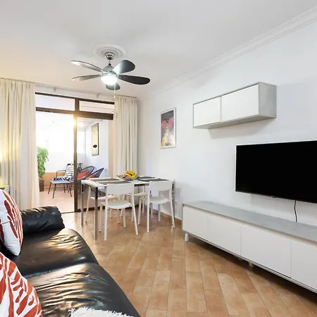 Διαμέρισμα Home2book Cozy Flat Americas Beach, Pool