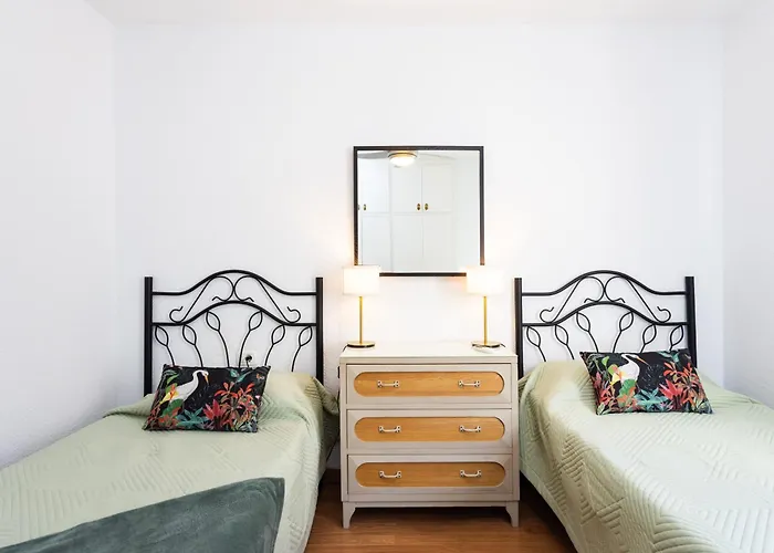 Home2book Cozy Flat Americas Beach, Pool *